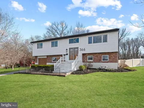 366 Independence Blvd, Lawnside, NJ 08045
