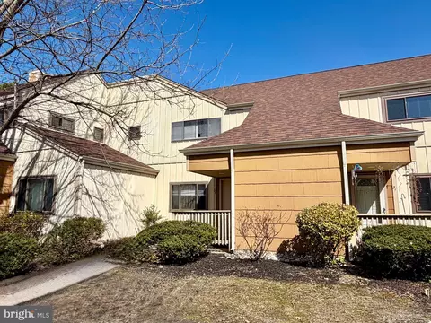 33 Georgetown Rd, Lindenwold, NJ 08021