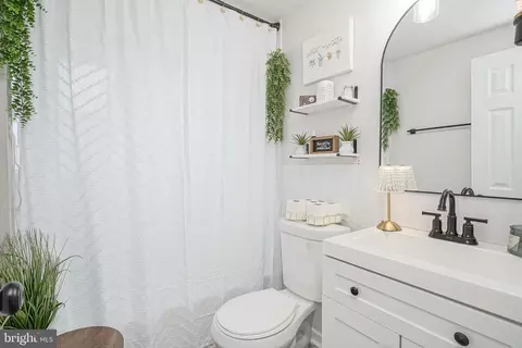 Bath - 649 6th Ave, Lindenwold, NJ 08021 photo 2 of 2