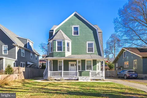 204 W Redman Ave, Haddonfield, NJ 08033