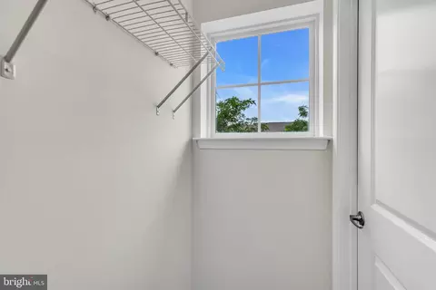Entry Way - 3 Rowand Way E, Clementon, NJ 08021 photo 5 of 8
