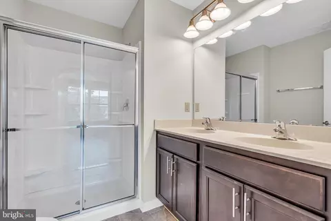 Bath - 3 Rowand Way E, Clementon, NJ 08021 photo 1 of 1