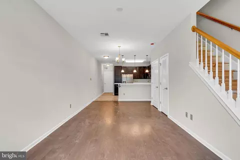 Living - 3 Rowand Way E, Clementon, NJ 08021 photo 2 of 4