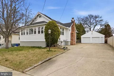 615 Green Ave, Mount Ephraim, NJ 08059