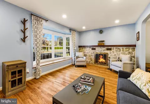656 E Greenman Rd, Haddonfield, NJ 08033 photo 4