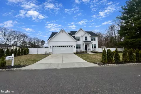 442 Waterfords Edge Ct, Atco, NJ 08004