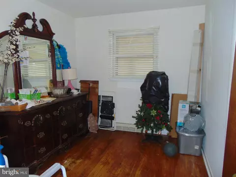 Bedroom - 902 Glendora Ave, Glendora, NJ 08029 photo 1 of 3