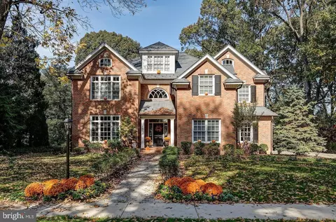 449 Loucroft Rd, Haddonfield, NJ 08033