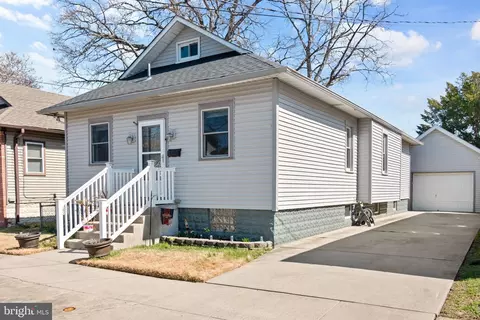 132 Hickman Ave, Gloucester City, NJ 08030
