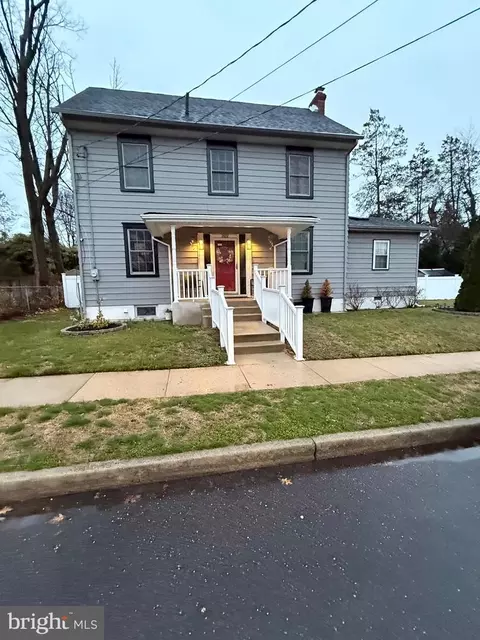 3022 Penn St, Pennsauken, NJ 08109