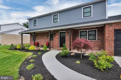 430 Hialeah Dr, Cherry Hill, NJ 08002