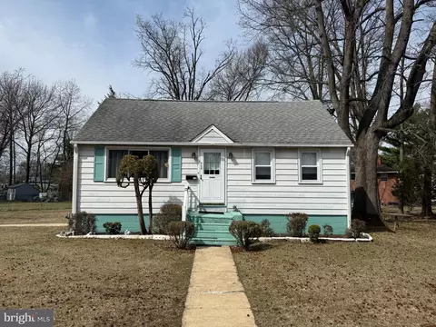 714 Kenilworth Ave, Cherry Hill, NJ 08002