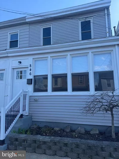 846 Cumberland St, Gloucester City, NJ 08030
