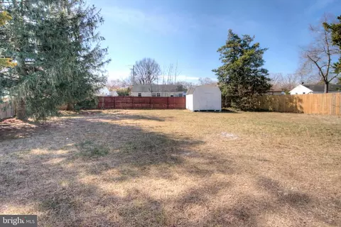 Exterior - 25 Valley Dr, Pine Hill, NJ 08021 photo 2 of 3