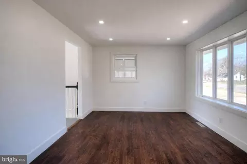 Living - 25 Valley Dr, Pine Hill, NJ 08021 photo 1 of 1