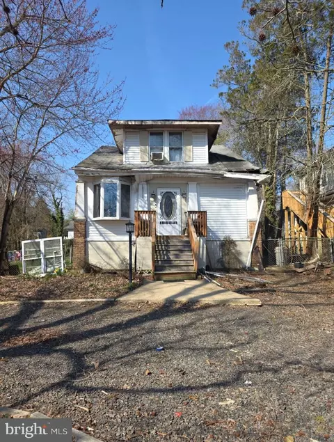 44 Highland Ave, Clementon, NJ 08021