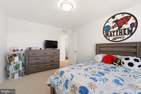 Bedroom - 1 Champlain St, Sicklerville, NJ 08081 photo 4 of 4