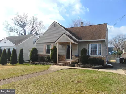Exterior - 123 Mitchell Ave, Runnemede, NJ 08078 photo 5 of 6