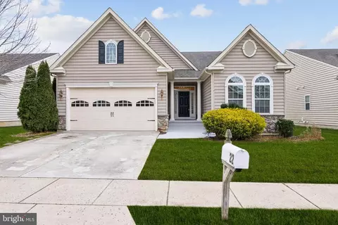 22 Josie Ln, Atco, NJ 08004