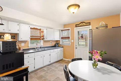 Kitchen - 118 E 10th Ave, Pine Hill, NJ 08021 photo 1 of 1