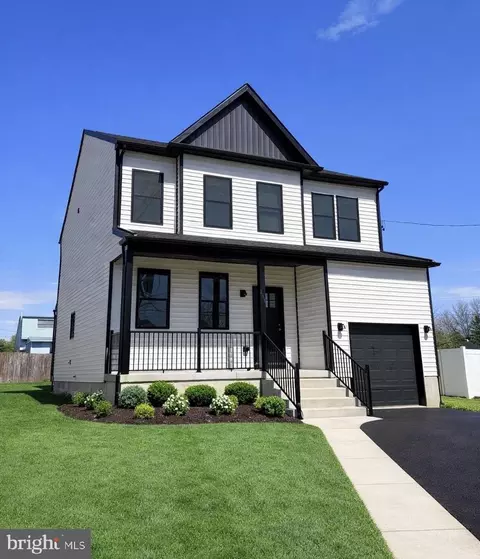 231 Ridge Ave, Blackwood, NJ 08012