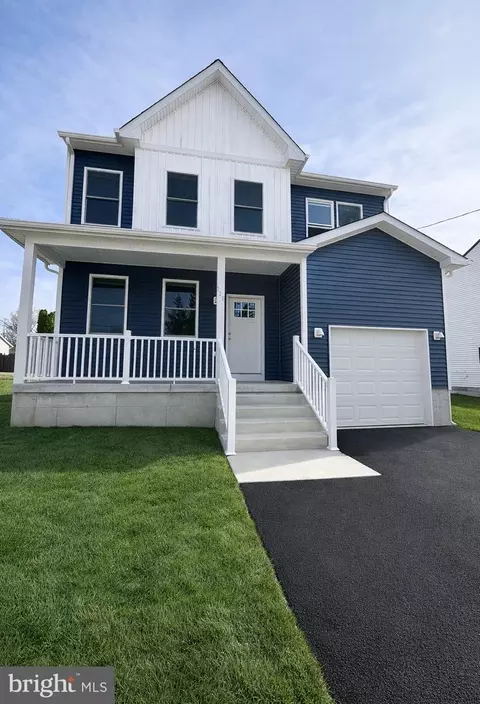229 Ridge Ave, Blackwood, NJ 08012