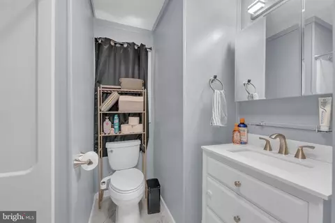 Bath - 111 E Park Ave, Lindenwold, NJ 08021 photo 1 of 2