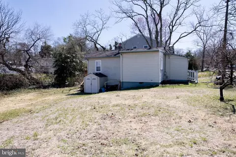 Exterior - 61 Chestnut Ln, Pine Hill, NJ 08021 photo 2 of 3