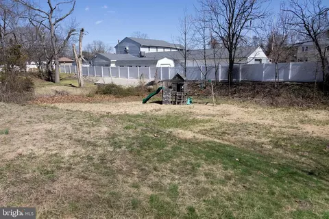 Exterior - 61 Chestnut Ln, Pine Hill, NJ 08021 photo 3 of 3