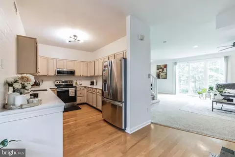 1033 Chanticleer, Cherry Hill, NJ 08003