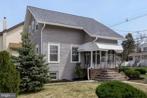 2290 Mulford Ave, Pennsauken, NJ 08110