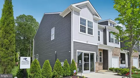 Exterior - 1 Whaler Dr, Runnemede, NJ 08078 photo 2 of 4