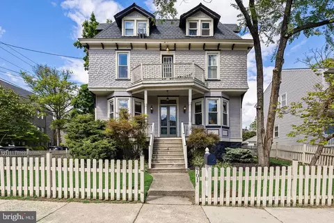 701 Stokes Ave, Collingswood, NJ 08108