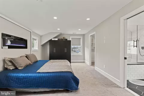 Bedroom - 43 Centre St, Haddonfield, NJ 08033 photo 1 of 5