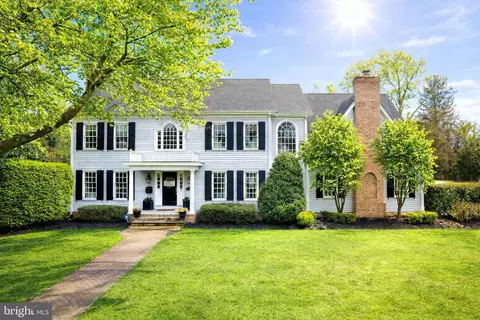 380 Kings Hwy W, Haddonfield, NJ 08033