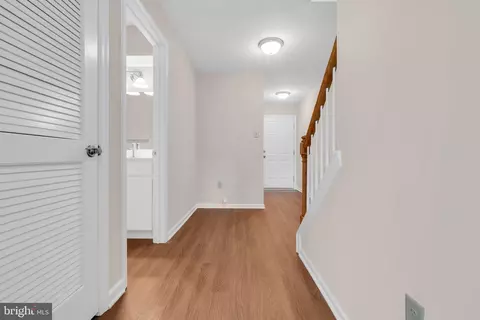 Entry Way - 16 Rowand Way E, Clementon, NJ 08021 photo 9 of 11