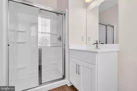 Bath - 16 Rowand Way E, Clementon, NJ 08021 photo 2 of 2