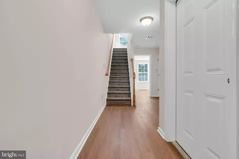 Entry Way - 16 Rowand Way E, Clementon, NJ 08021 photo 2 of 11