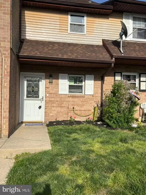 243 La Cascata Tnhs, Clementon, NJ 08021