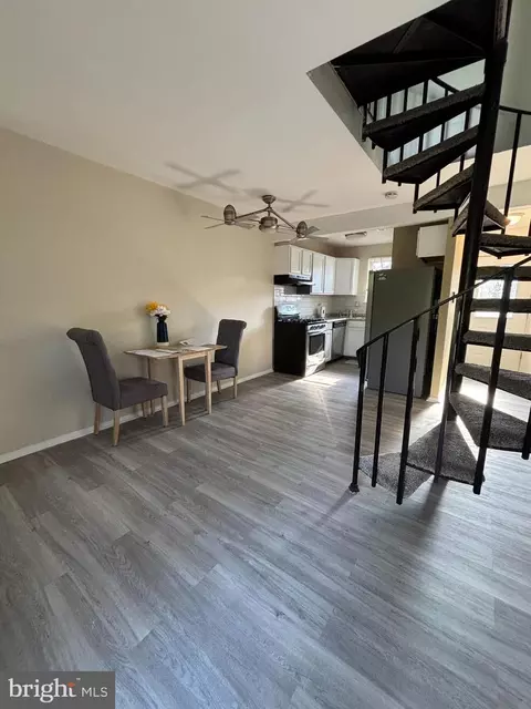 243 La Cascata Tnhs, Clementon, NJ 08021