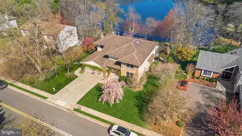 200 William Feather Dr, Voorhees, NJ 08043