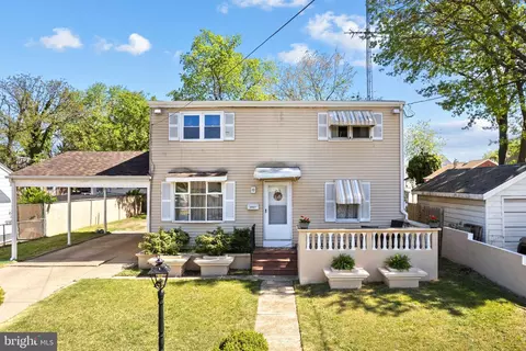 2817 Boyd St, Pennsauken, NJ 08110