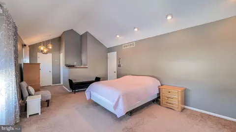68 Wayside Rd, Berlin, NJ 08009 photo 21