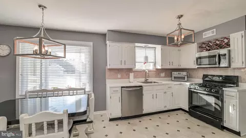 68 Wayside Rd, Berlin, NJ 08009 photo 12