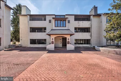 145 Centura, Cherry Hill, NJ 08003