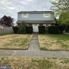 101 Green Ridge Rd, Voorhees, NJ 08043