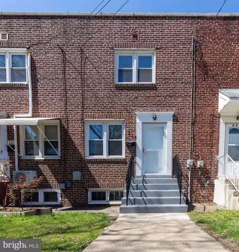 319 Cooper Ave, Oaklyn, NJ 08107