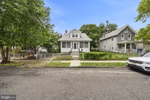 814 Somerset St, Gloucester City, NJ 08030