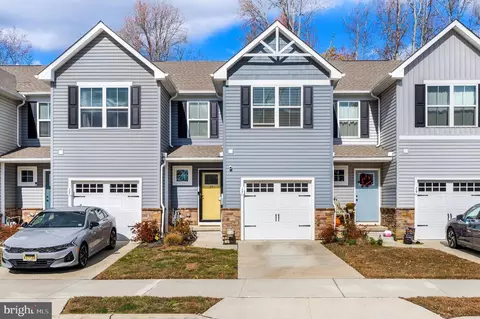 17 Southwind Dr, Blackwood, NJ 08012