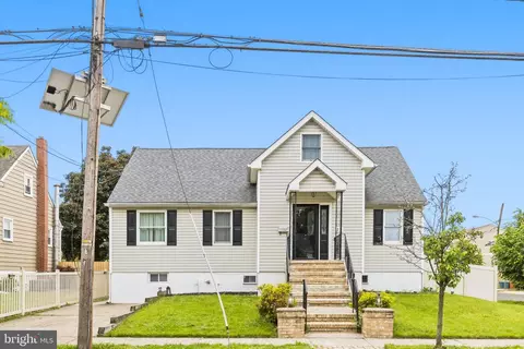 29 Wilson Ave, Mount Ephraim, NJ 08059
